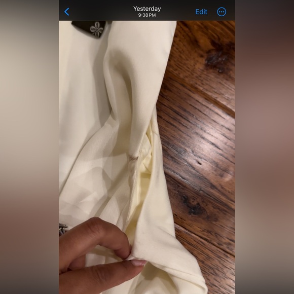 **** SOLD****White Maxi Dress - Picture 7 of 8